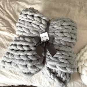 Threshold oversized chunky hand knit throw
